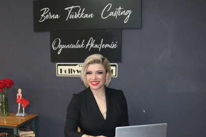 BERNA TÜRKKAN DÜNYANIN İLK DİGİTAL SANAT ÜNİVERSİTESİNİ KURDU