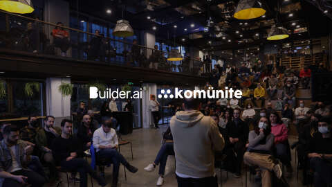 Yapay zeka destekli yazılım platformu Builder.ai, Komünite ile Türkiye pazarına giriyor