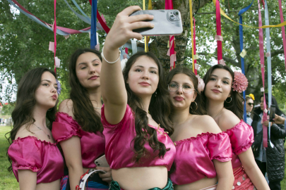 Edirne'de Kakava ve Hıdrellez Şenlikleri renkli görüntülerle başladı