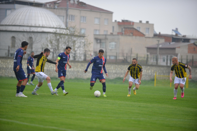 Mustafakemalpaşaspor-Bayburt Özel İdare Spor: 2-2