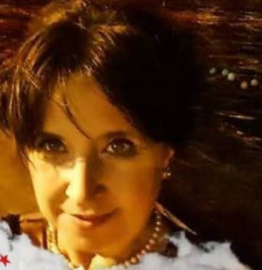 Kasiyerle tartışırken fenalaşıp ölen kadın toprağa verildi