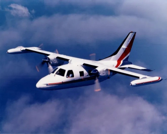 New York’ta küçük uçak düştü: 1 ölü