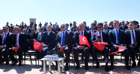 Büyük Taarruz'un 103'üncü yıl dönümünde Kocatepe'de tören düzenlendi