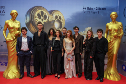 İzleyicisine 1 milyon TL ödül verecek 'Bağlantı Hatası' seyirciyle buluştu