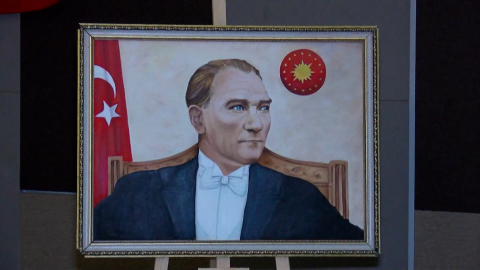 İstanbul - Öğretmenlerden Cumhuriyet’e özel zeybek