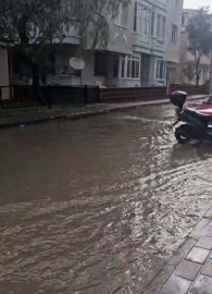 Çanakkale’de sağanak etkili oldu