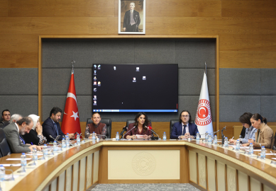 SGK Başkan Yardımcısı Ertüzün: Evde sağlık hizmeti için müracaat sayısı 3,5 milyon