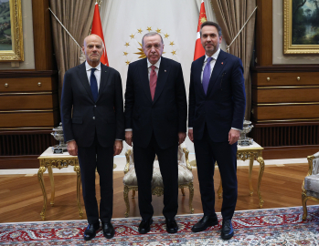 Cumhurbaşkanı Erdoğan, İtalya Milli Hidrokarbon Ajansı Başkanı Descalzi'yi kabul etti