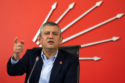 Özgür Özel: Demokrasi ve hukukun üstünlüğünün yeniden tesis edilmesine ihtiyaç var