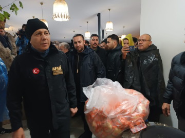 Balıkesir Sındırgı'da 6.1 büyüklüğünde deprem (16)