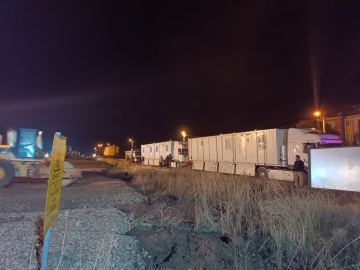 Sındırgı’da 6.1’lik yıkılan ve hasar gören binalar havadan görüntülendi (9)