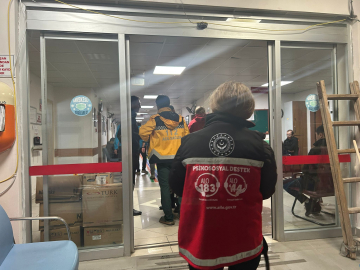 Bakan Göktaş: Deprem sonrası 252 vatandaşımıza psikososyal destek sağlandı / Fotoğraflar