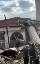 Ankara'da 2 ilçede dolu yağdı (2)