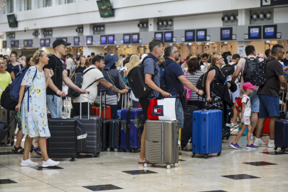 Antalya'da yabancı turist sayısı 16 milyonu geçti