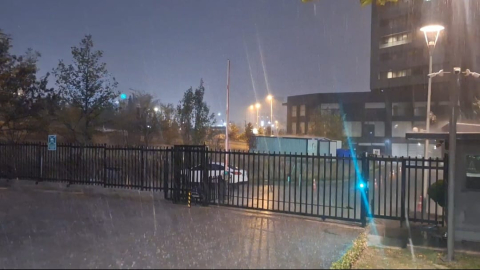 Ankara'da gök gürültülü sağanak etkili oldu