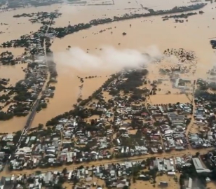 Vietnam'da sel nedeniyle hayatını kaybedenlerin sayısı 40’a yükseldi