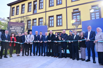 Bakan Göktaş: Alev Alatlı çağın ötesinde eserler üretti