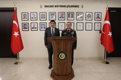 Genelkurmay Başkanı Bayraktaroğlu, Katar'da