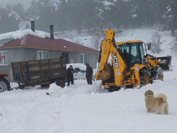 Ordu’da karla kaplı yayla yolları açıldı