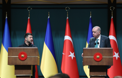 Cumhurbaşkanı Erdoğan, Zelenskiy'i resmi törenle karşıladı (2)