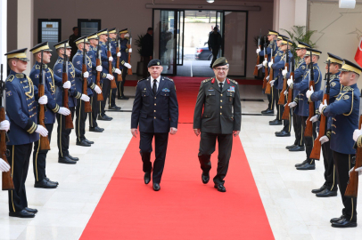 Kara Kuvvetleri Komutanı Orgeneral Tokel, Kosova’yı ziyaret etti