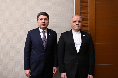 Bakan Tunç, İranlı mevkidaşı Rahimi ile görüştü