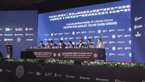 İstanbul - Şişli'de Model İslam İşbirliği Teşkilatı Liseler Zirvesi düzenlendi