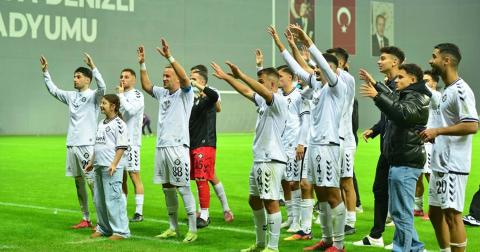 Altay'ın rakibi İzmir Çoruhlu FK