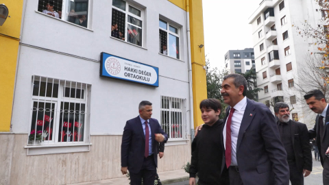 İstanbul- Milli Eğitim Bakanı Yusuf Tekin: Öğretmenin yerini hiçbir şey alamaz