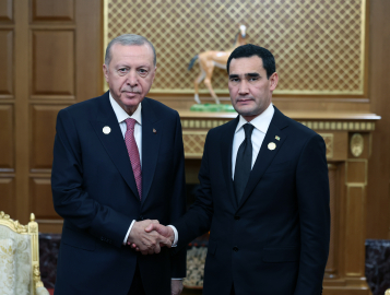 Cumhurbaşkanı Erdoğan, Türkmenistan Cumhurbaşkanı Berdimuhamedov ile bir araya geldi