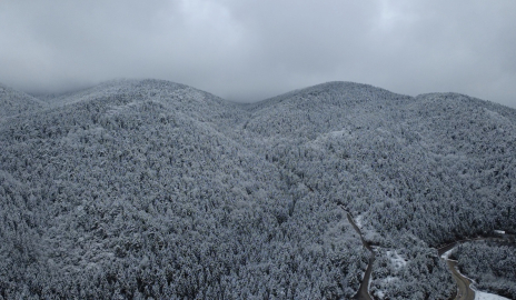 Karabük’ün yüksek kesimlerinde kar yağışı