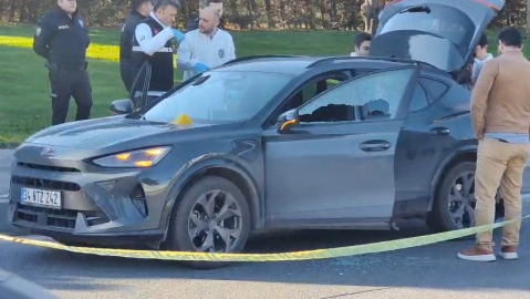 İstanbul - Bakırköy'de otomobile silahlı saldırı: 1 ölü -2 / Ek bilgiyle