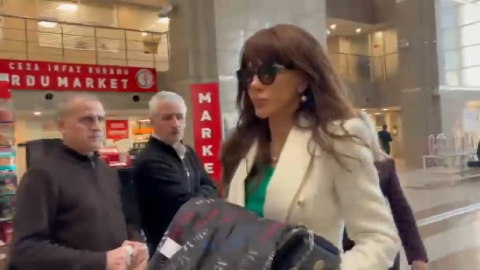 İstanbul- Ela Rümeysa Cebeci adliyeye geldi -2