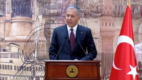 İstanbul- Bakan Yerlikaya: Sınırlarımız içinde olduğu gibi sınırı aşan suçlulara da asla nefes aldırmayacağız