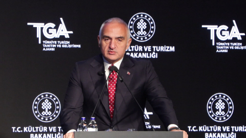 İstanbul - Bakan Ersoy: Dizi ihracatından elde edilen gelir 1 milyar doları geçmiş durumda