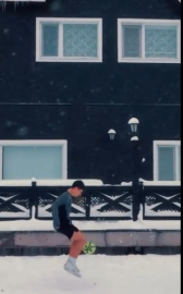 Arda Güler, memleketi Bolu’da arkadaşıyla top oynadı