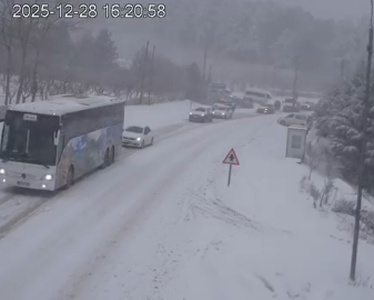 Uludağ, günübirlik tatilcilerin akınına uğradı (2)