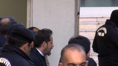 İstanbul - Futbolda bahis soruşturması: Şüpheliler sağlık kontrolüne getirildi - 2  / fotoğraf eklendi