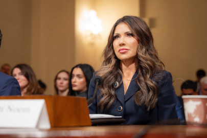 ABD İç Güvenlik Bakanı Noem: Suç işleyen Venezuelalıları sınır dışı etmeyi sürdüreceğiz