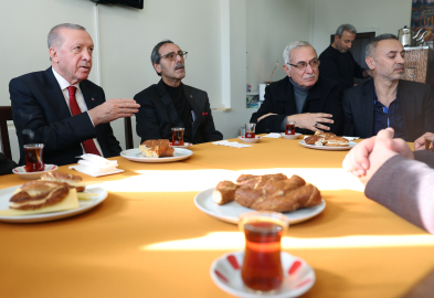 İstanbul - Cumhurbaşkanı Erdoğan 10 Ocak Çalışan Gazeteciler Günü’nü kutladı