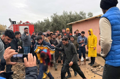 'Sarı kod'la uyarılan Antalya'da tarım alanları su altında kaldı; kanala düşen çocuk öldü / Ek fotoğraflar