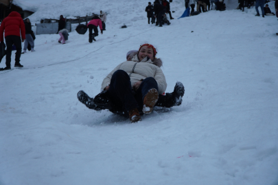 Ayder Kardan Adam Kış Festivali'nde ikinci gün heyecanı