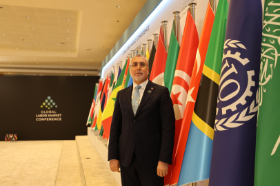 Çalışma ve Sosyal Güvenlik Bakanı Işıkhan, Suudi Arabistan’da