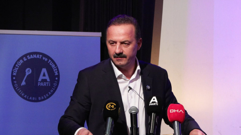 Yavuz Ağıralioğlu: Türk milletini yeniden insanlık mihveri yapmalıyız