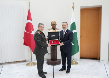 Genelkurmay Başkanı Orgeneral Bayraktaroğlu, Pakistan’da