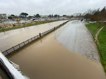 Çanakkale'de Kepez Çayı yine taştı (2)