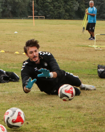 Altay'da kaleci Ozan ayrıldı