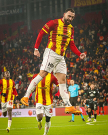 Kadrosunu güçlendiren Göztepe, Konyaspor deplasmanına çıkacak