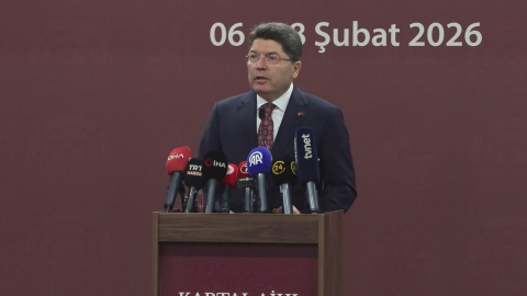 İstanbul- Bakan Tunç: IBAN kullandırılmaz, dolandırıcılığa maruz kalacağınızı düşünmeniz gerekir