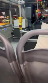 İstanbul -  Şişli’de İETT şoförü sürücülere hakaret edip yolcularla tartıştı: 'Oturduğun yerden bir düğmeye basacaksın'